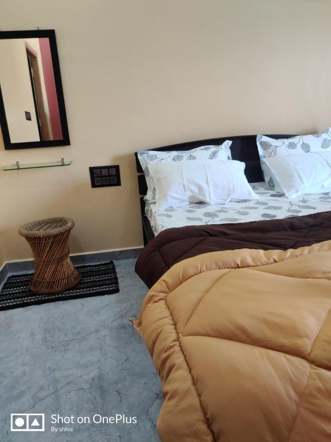 Lee Homestay Hampi Eksteriør bilde