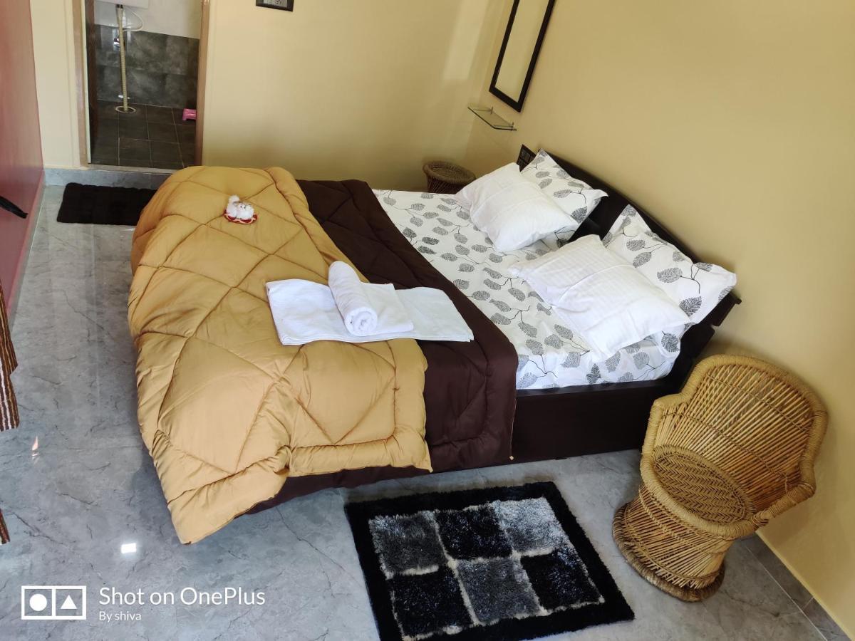 Lee Homestay Hampi Eksteriør bilde