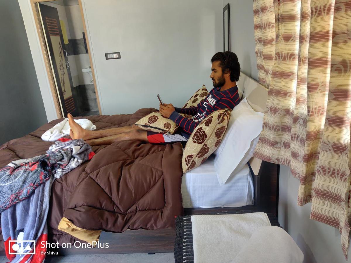 Lee Homestay Hampi Eksteriør bilde