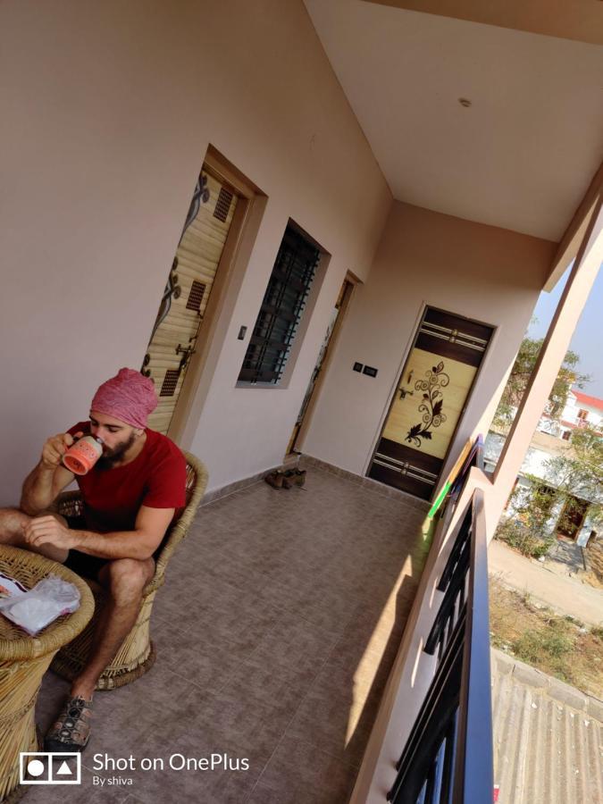Lee Homestay Hampi Eksteriør bilde