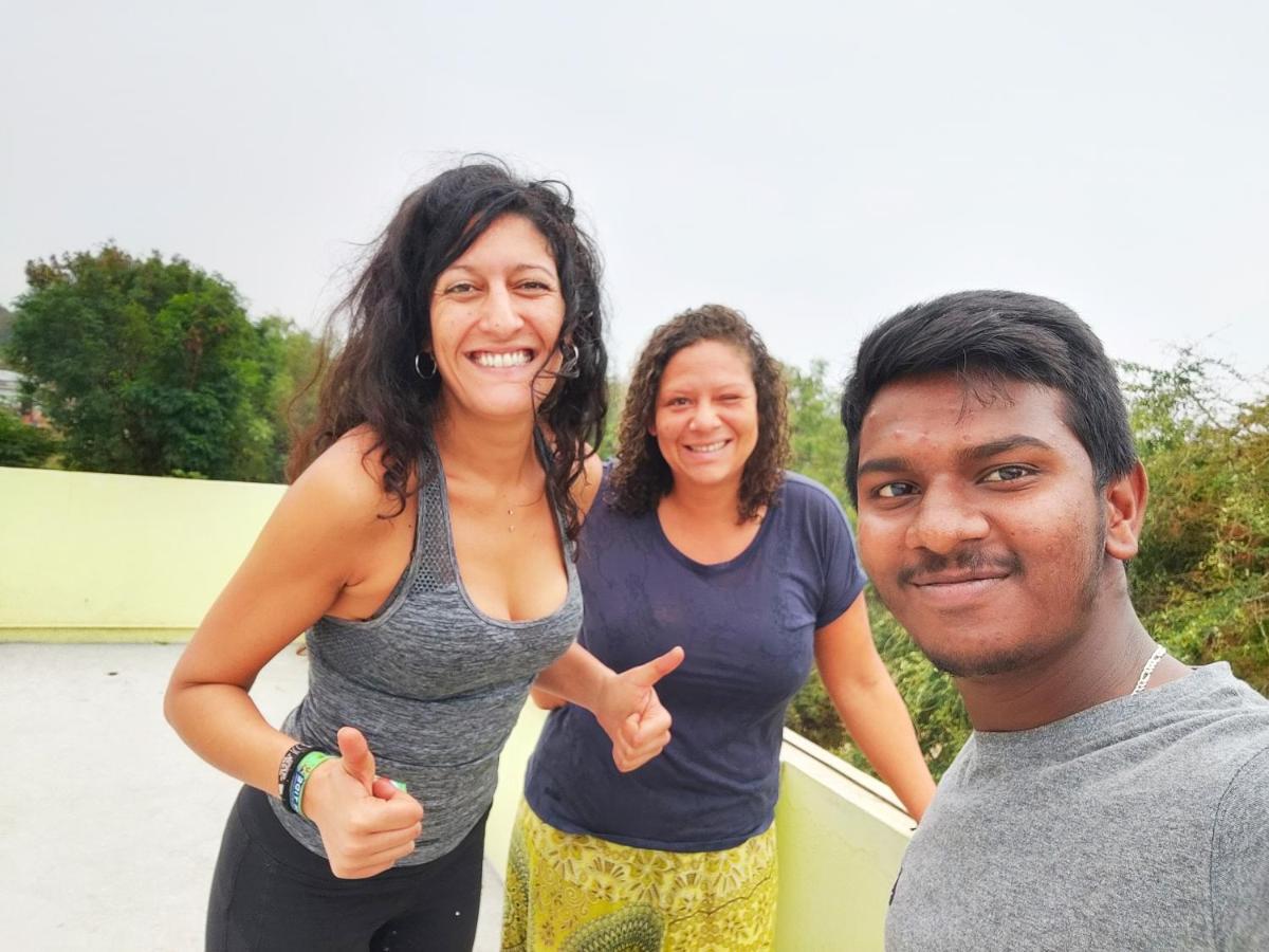Lee Homestay Hampi Eksteriør bilde